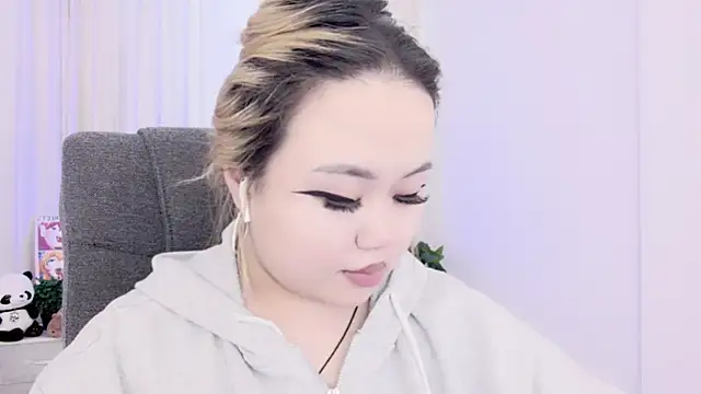 Snapshot of amelia_sunlight chatting on 03.19.25 amelia sunlight online show from 03.19.25