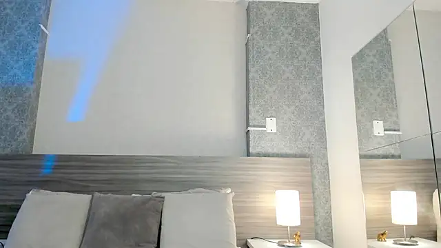 Mistyca online show from 04.25.26