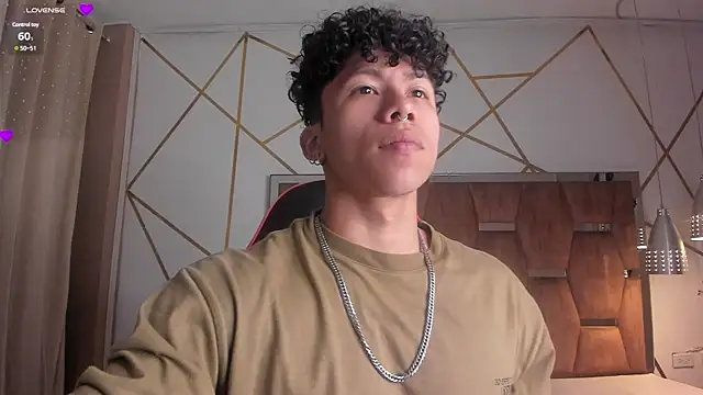 Snapshot of AkazaBoy_ chatting on 01.17.25 AkazaBoy  online show from 01.17.25