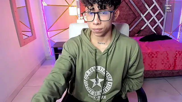 Snapshot of AkazaBoy_ chatting on 01.26.25 AkazaBoy  online show from 01.26.25