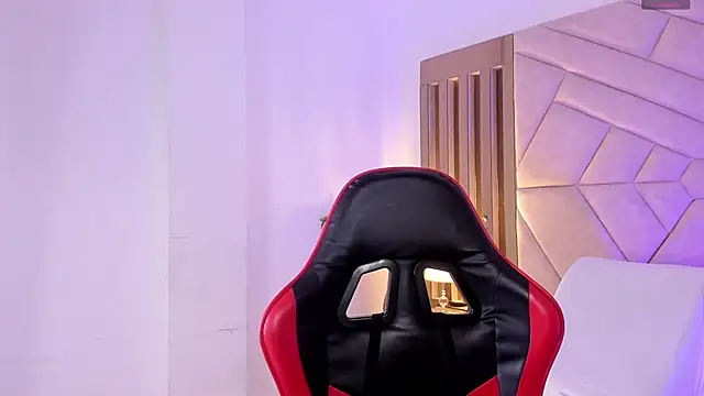 AkazaBoy  online show from 04.04.26