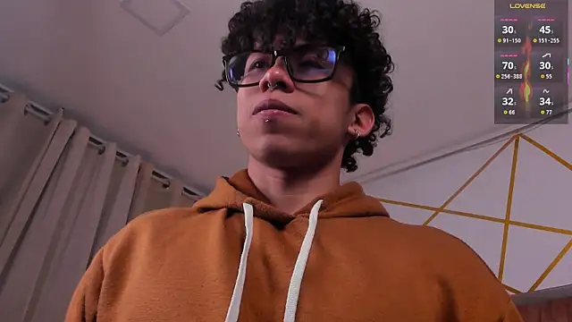 AkazaBoy  online show from 04.09.26