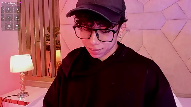 AkazaBoy  online show from 05.18.26