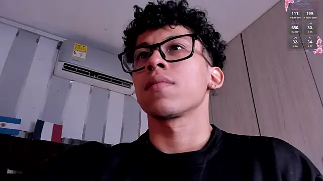 AkazaBoy  online show from 07.12.26