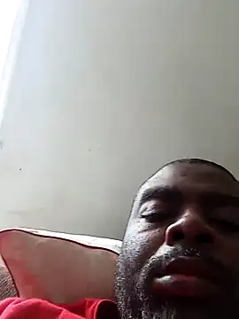 Snapshot of SLOWSTRO chatting on 03.21.25 SLOWSTRO online show from 03.21.25