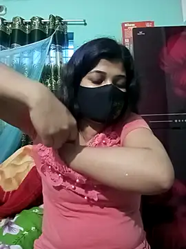 Snapshot of Sumi-roy chatting on 02.14.26 Sumi-roy online show from 02.14.26