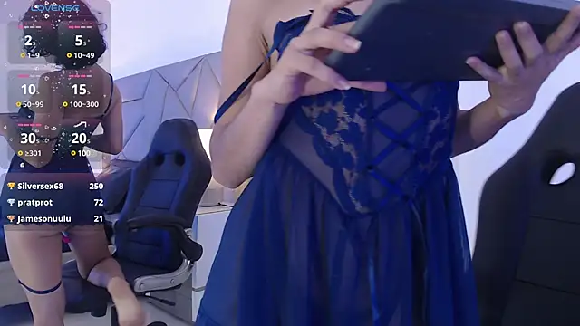 Snapshot of LeeThompson_ chatting on 01.13.25 LeeThompson online show from 01.13.25