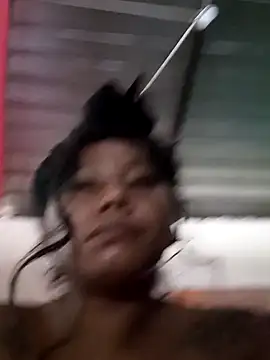 Snapshot of angieabejita chatting on 02.15.25 angieabejita online show from 02.15.25