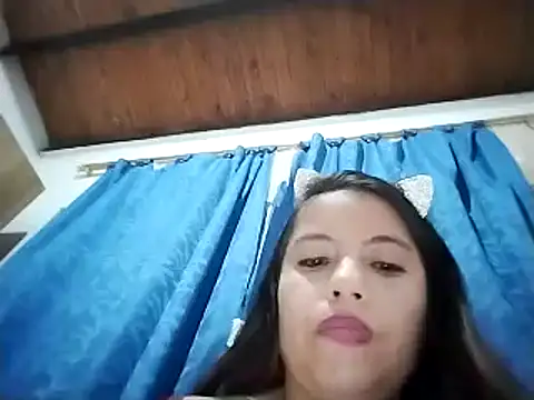 lisseth online show from 02.15.25