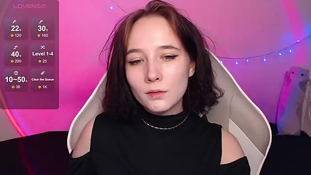 Snapshot of Robin_yourss chatting on 01.11.25 Robin yourss online show from 01.11.25