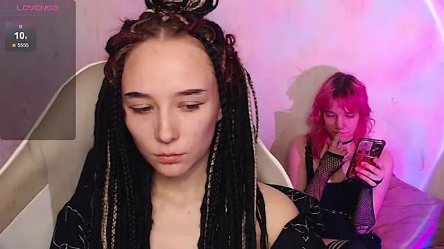 Snapshot of Robin_yourss chatting on 11.23.25 Robin yourss online show from 11.23.25