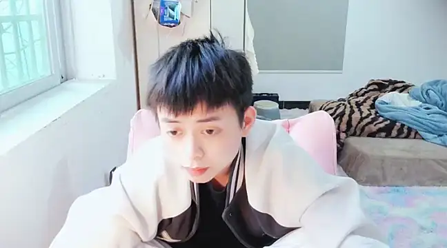 FFFFZ189 online show from 01.12.25