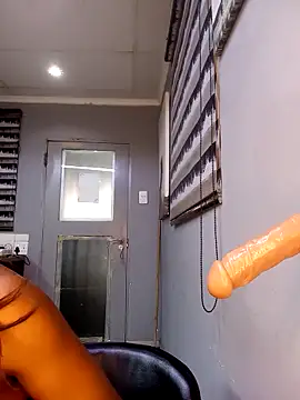 DickDiva1 online show from 02.28.25