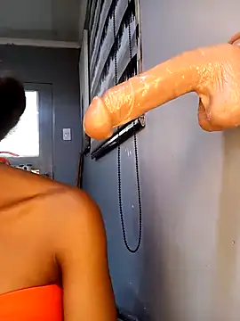 DickDiva1 online show from 03.07.25