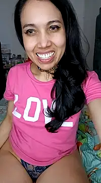 Snapshot of KimPielCanela chatting on 02.22.25 KimPielCanela online show from 02.22.25