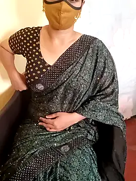 Snapshot of yourtamilcouple chatting on 01.06.25 yourtamilcouple online show from 01.06.25