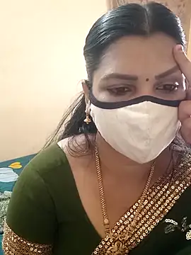 Snapshot of yourtamilcouple chatting on 02.17.25 yourtamilcouple online show from 02.17.25