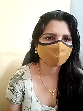 Snapshot of yourtamilcouple chatting on 03.03.25 yourtamilcouple online show from 03.03.25