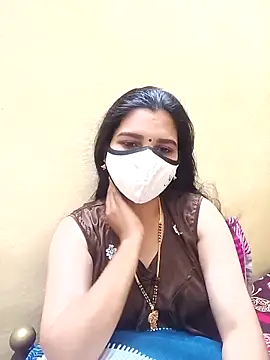 Snapshot of yourtamilcouple chatting on 03.09.25 yourtamilcouple online show from 03.09.25