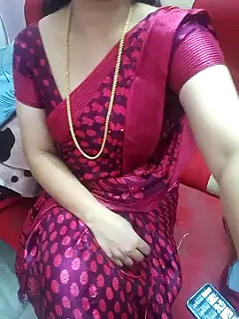 Snapshot of yourtamilcouple chatting on 02.01.26 yourtamilcouple online show from 02.01.26