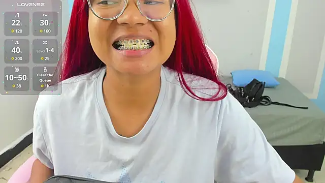 Snapshot of im_angels77 chatting on 01.14.25 im angels77 online show from 01.14.25