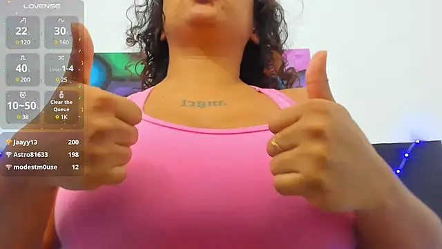 Snapshot of im_angels77 chatting on 01.21.25 im angels77 online show from 01.21.25