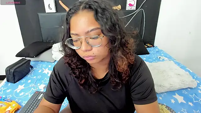 Snapshot of im_angels77 chatting on 01.27.25 im angels77 online show from 01.27.25