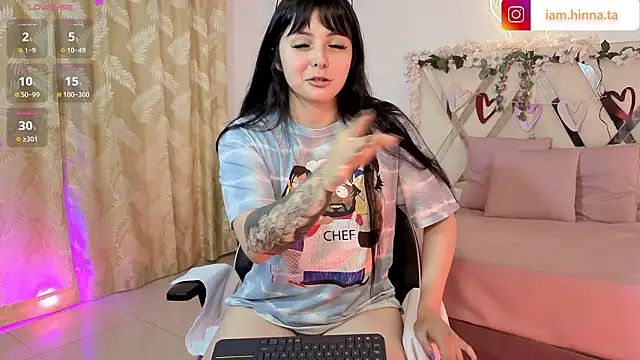 hina tay online show from 02.03.26