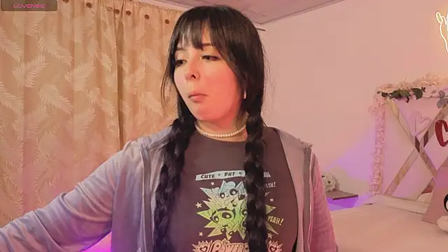 hina tay online show from 02.11.26