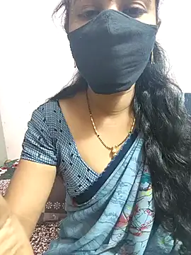 Snapshot of tina_rosy chatting on 12.13.24 tina rosy online show from 12.13.24