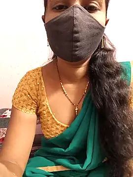 Snapshot of tina_rosy chatting on 12.18.24 tina rosy online show from 12.18.24