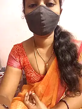 Snapshot of tina_rosy chatting on 12.19.24 tina rosy online show from 12.19.24