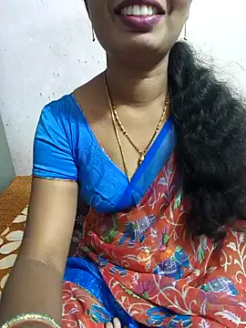 Snapshot of tina_rosy chatting on 01.03.25 tina rosy online show from 01.03.25