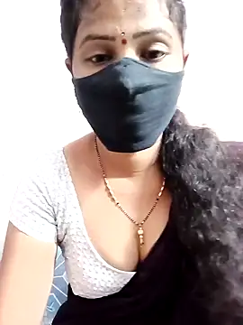 Snapshot of tina_rosy chatting on 02.07.25 tina rosy online show from 02.07.25