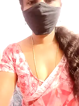 Snapshot of tina_rosy chatting on 02.16.25 tina rosy online show from 02.16.25