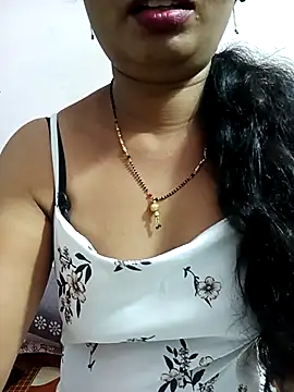 Snapshot of tina_rosy chatting on 03.01.25 tina rosy online show from 03.01.25