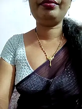 Snapshot of tina_rosy chatting on 03.07.25 tina rosy online show from 03.07.25