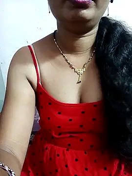 Snapshot of tina_rosy chatting on 03.07.25 tina rosy online show from 03.07.25