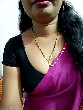 Snapshot of tina_rosy chatting on 03.11.25 tina rosy online show from 03.11.25