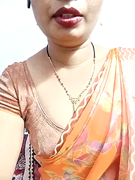 Snapshot of tina_rosy chatting on 03.13.25 tina rosy online show from 03.13.25