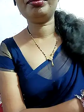 Snapshot of tina_rosy chatting on 03.17.25 tina rosy online show from 03.17.25