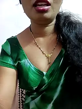 Snapshot of tina_rosy chatting on 03.18.25 tina rosy online show from 03.18.25