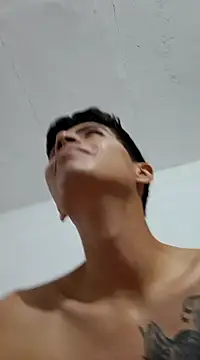 Velk hot online show from 12.11.24