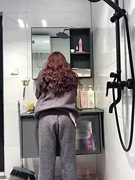 Aimeil online show from 01.17.25