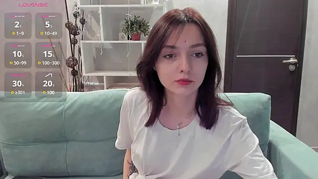 Snapshot of Kira_Ke11y chatting on 12.25.24 Kira Ke11y online show from 12.25.24