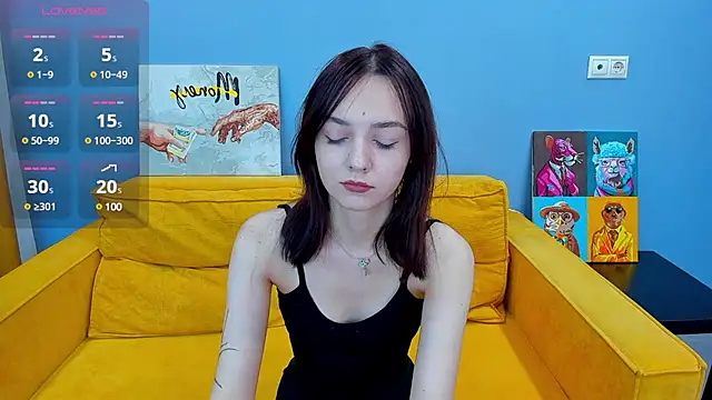 Snapshot of Kira_Ke11y chatting on 01.11.25 Kira Ke11y online show from 01.11.25