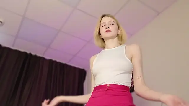 Snapshot of jenny_bunny_ chatting on 03.23.25 jenny bunny online show from 03.23.25