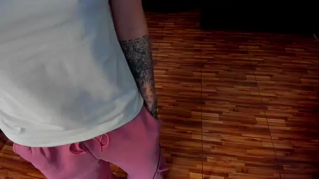 Snapshot of fulfill_fantasies1 chatting on 03.20.26 fulfill fantasies1 online show from 03.20.26