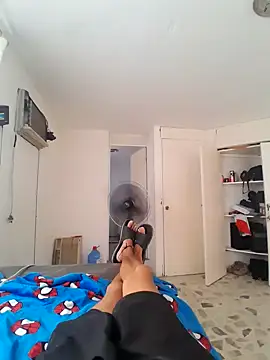 Snapshot of elcobin chatting on 02.20.25 elcobin online show from 02.20.25