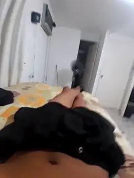 Snapshot of elcobin chatting on 03.20.25 elcobin online show from 03.20.25